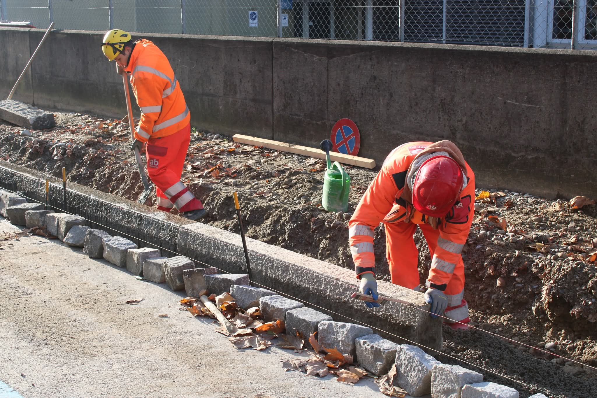 BINARYCUBE GMBH - Rüchligweg 55 - 4125 Riehen – Basel  - Schweiz // Vollumfängliche Informatiklösungen / ERP / CRM / Applikationen / Datenbanken / Konzeptionierung / Gesamt-Koordinationen / Erhaltungsplanung / Ingenieurwesen / Netzwerk / Software-Entwicklung / Schulungen / Projektportfolio / Infrastruktur-Koordination / GIS / Schnittstellen und weiteres